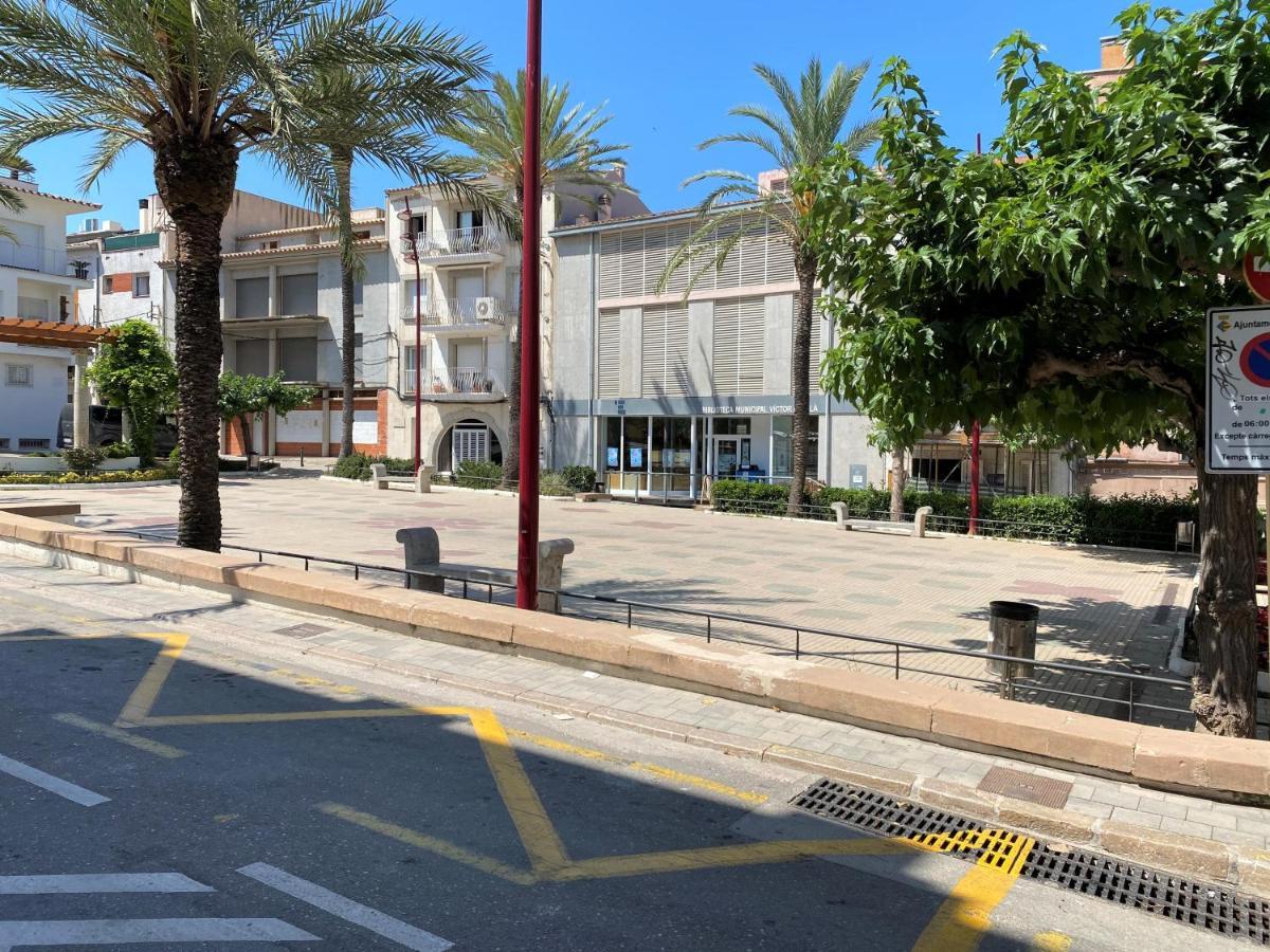 L' Escala Apartament Centre Platja מראה חיצוני תמונה